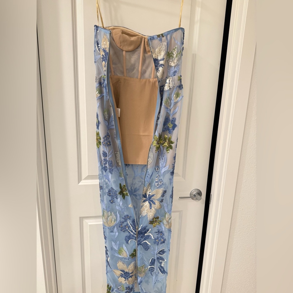 NWOT Bronx and Banco Dahlia Sequin Floral Column Gown IN Baby Blue - Picture 14 of 16